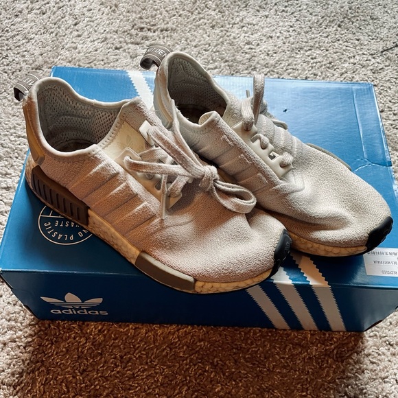 NMD Adidas Sneakers - Picture 1 of 5